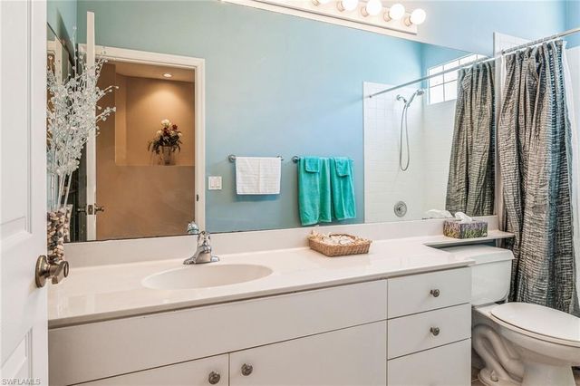 27080 Lake Harbor CT 201, Bonita Springs, FL 34134