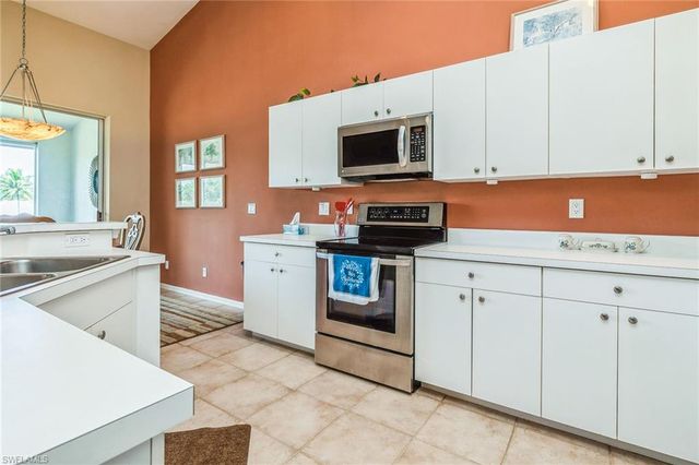 27080 Lake Harbor CT 201, Bonita Springs, FL 34134