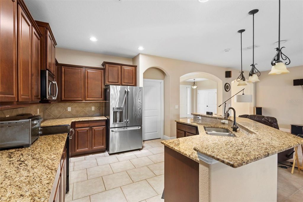 Image 36 of property listing at 1451 DAYSTAR LANE, Deltona, FL 32725