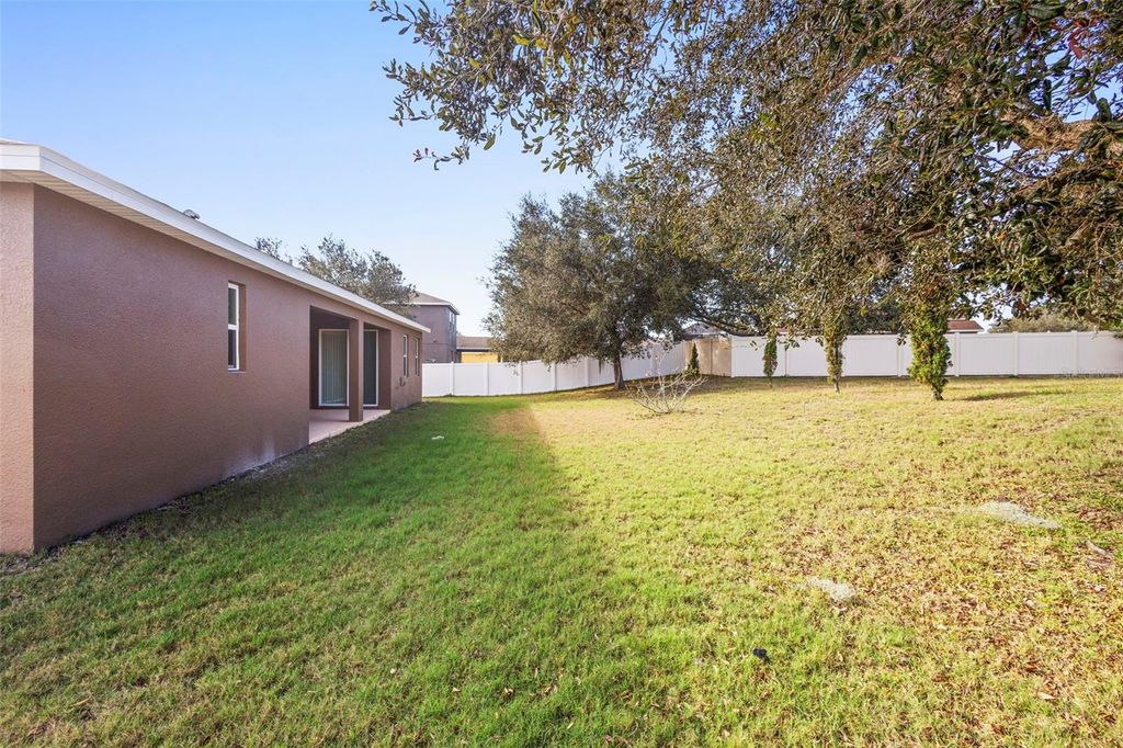 Image 46 of property listing at 1451 DAYSTAR LANE, Deltona, FL 32725