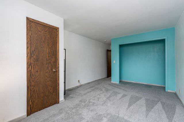 1607 Pleasant View Drive, North Mankato, MN 56003