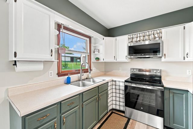 2756 RIDGE HOLLOW RD, Edinburg, VA 22824