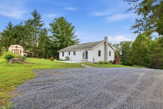 2756 RIDGE HOLLOW RD, Edinburg, VA 22824