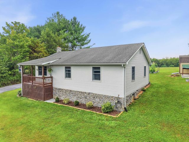 2756 RIDGE HOLLOW RD, Edinburg, VA 22824