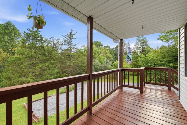 2756 RIDGE HOLLOW RD, Edinburg, VA 22824