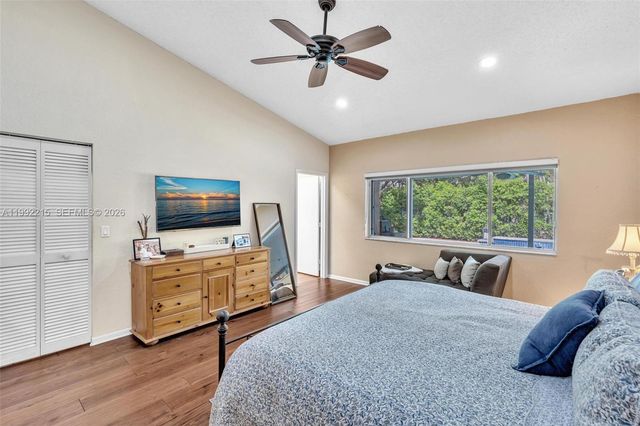 3423 Amsterdam Ave, Cooper City, FL 33026