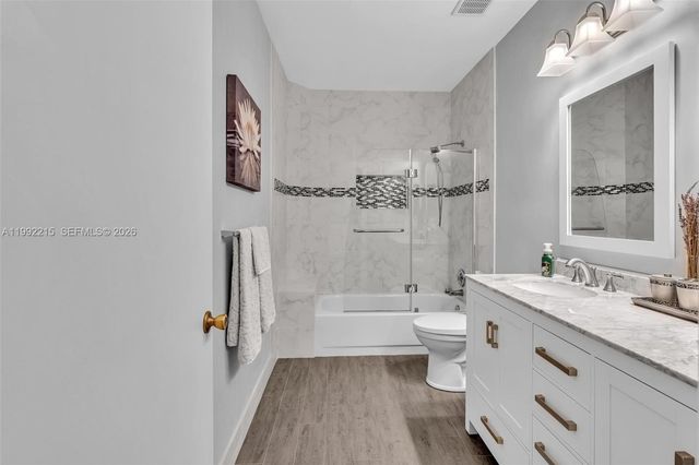 3423 Amsterdam Ave, Cooper City, FL 33026