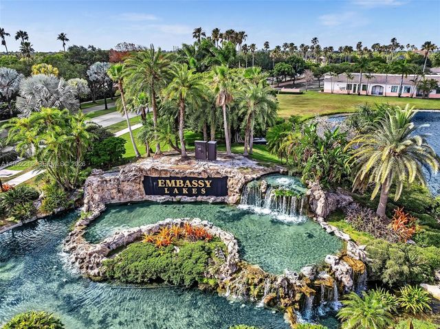 3423 Amsterdam Ave, Cooper City, FL 33026