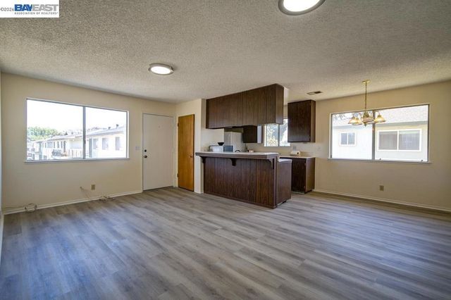34848 Starling Drive 4, Union City, CA 94587