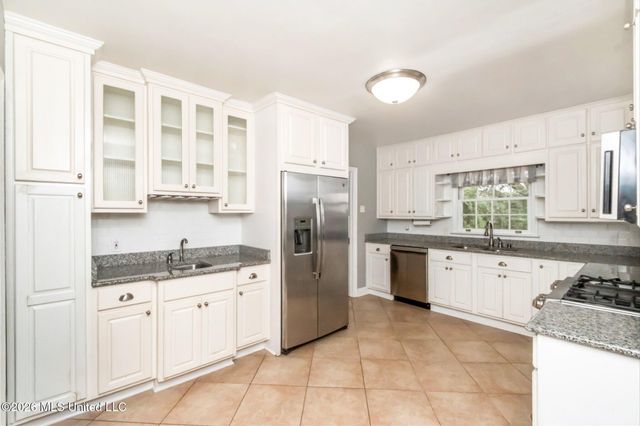 1017 Hillcrest Lane, Mobile, AL 36693