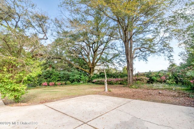 1017 Hillcrest Lane, Mobile, AL 36693