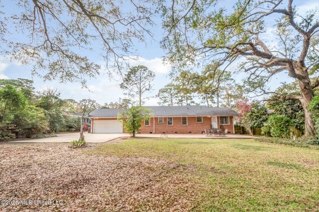 1017 Hillcrest Lane, Mobile, AL 36693