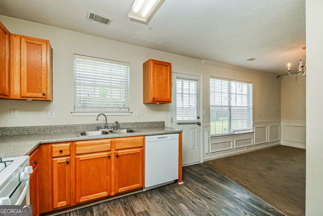 180 Colser Drive, Covington, GA 30016