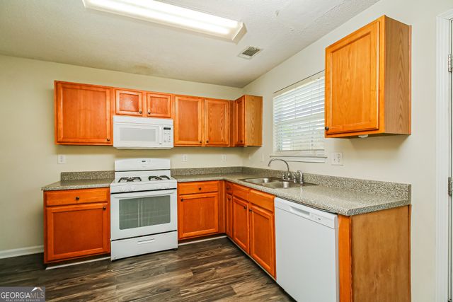 180 Colser Drive, Covington, GA 30016