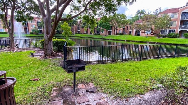 4856 N State Road 7 1304, Coconut Creek, FL 33073