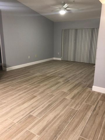 4856 N State Road 7 1304, Coconut Creek, FL 33073