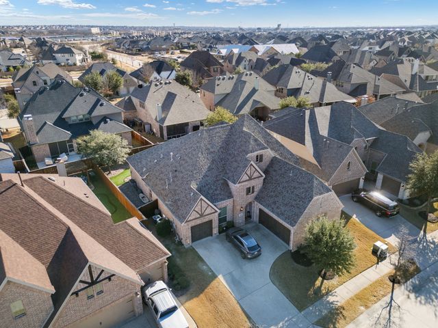 1318 Cottonwood Drive, Celina, TX 75009