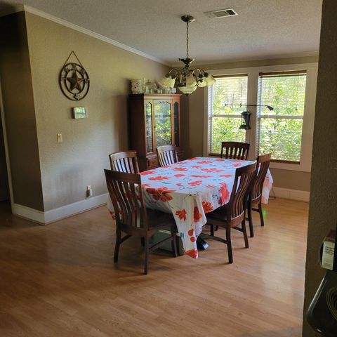 591 Hay Meadow Lane, Shepherd, TX 77371