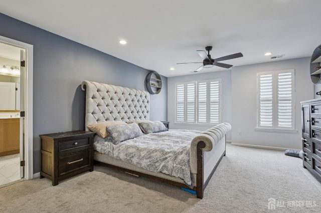 26 Wisteria Court, Monroe, NJ 08831