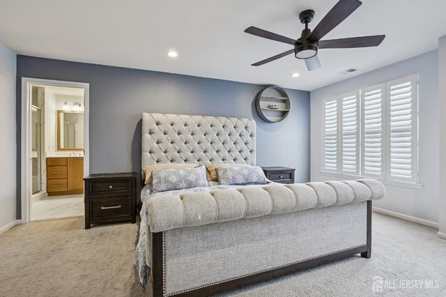 26 Wisteria Court, Monroe, NJ 08831