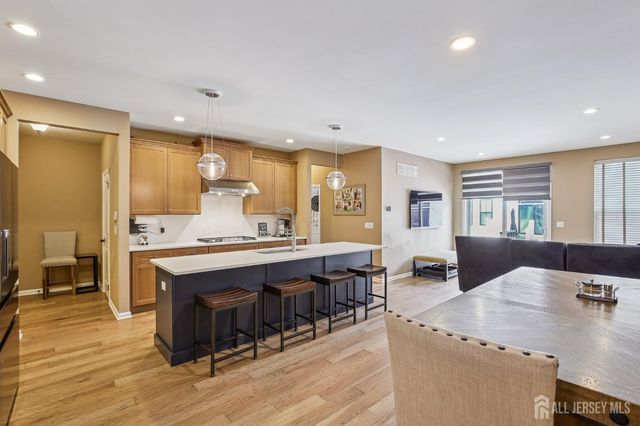 26 Wisteria Court, Monroe, NJ 08831