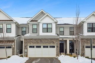 26 Wisteria Court, Monroe, NJ 08831