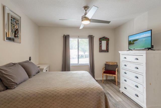 10624 Tropic Palm Avenue 202, Boynton Beach, FL 33437