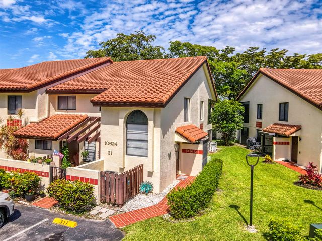 10624 Tropic Palm Avenue 202, Boynton Beach, FL 33437