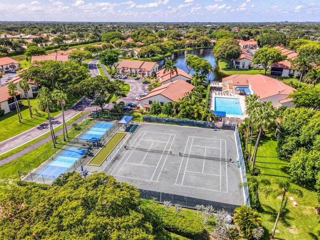 10624 Tropic Palm Avenue 202, Boynton Beach, FL 33437