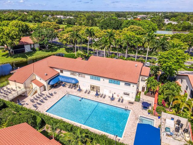10624 Tropic Palm Avenue 202, Boynton Beach, FL 33437