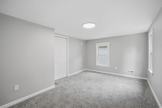 55 Fuller St, Chicopee, MA 01020