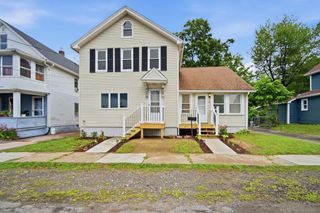 55 Fuller St, Chicopee, MA 01020