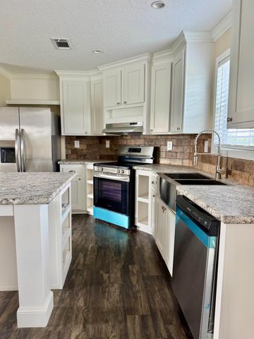 14615 NW 246th Street, Okeechobee, FL 34972