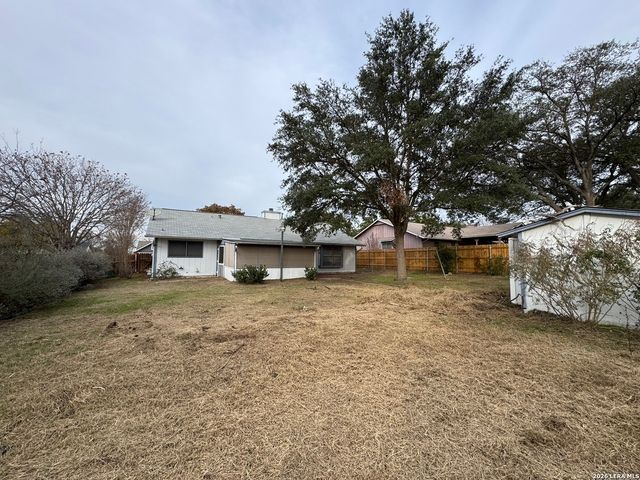2622 Lakehaven, San Antonio, TX 78222