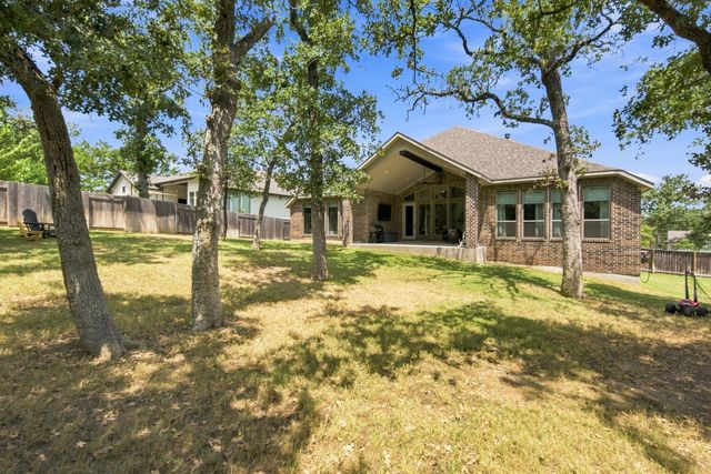 168 Gaston DR, Bastrop, TX 78602