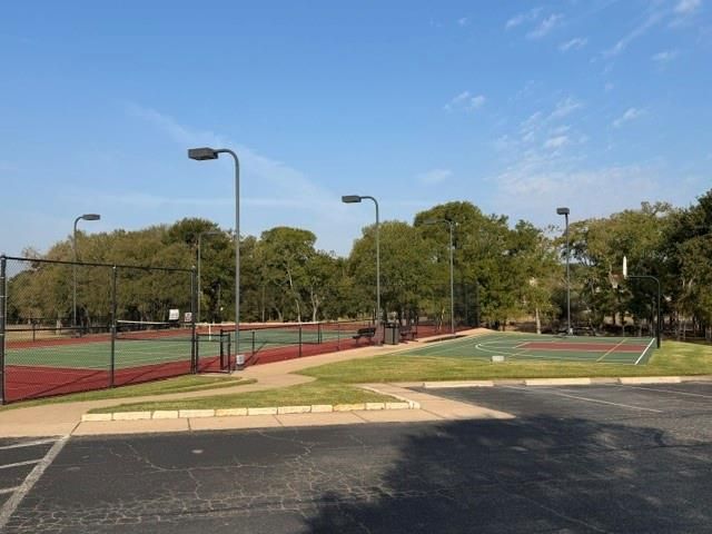 168 Gaston DR, Bastrop, TX 78602