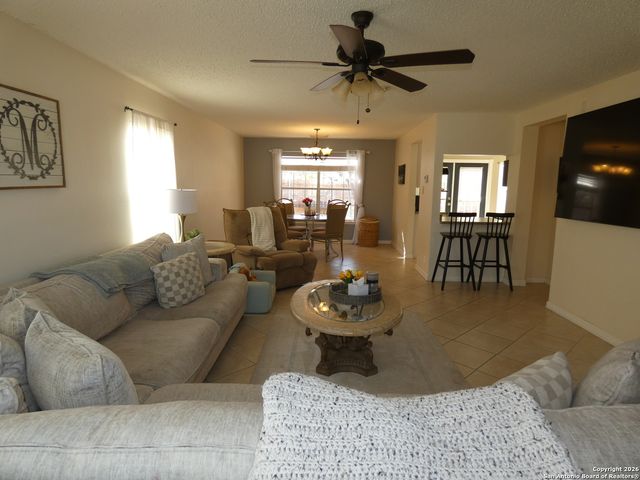 729 Willow Crossing, New Braunfels, TX 78130