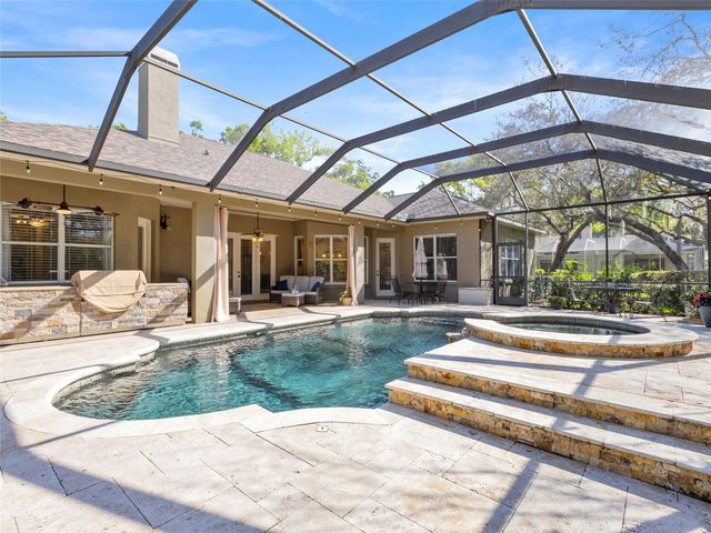 6107 KINGBIRD MANOR DRIVE, Lithia, FL 33547