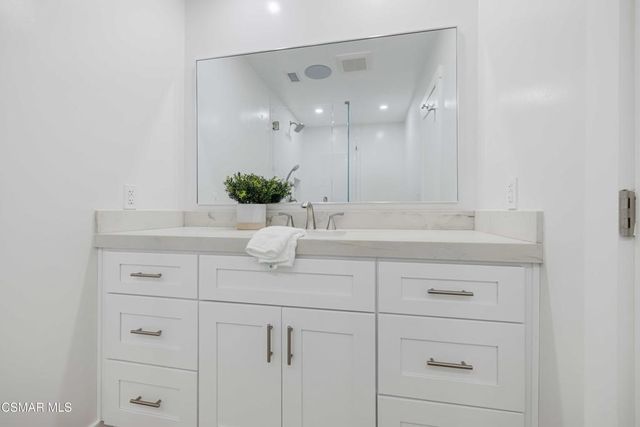 5113 Whitecap Street, Oxnard, CA 93035