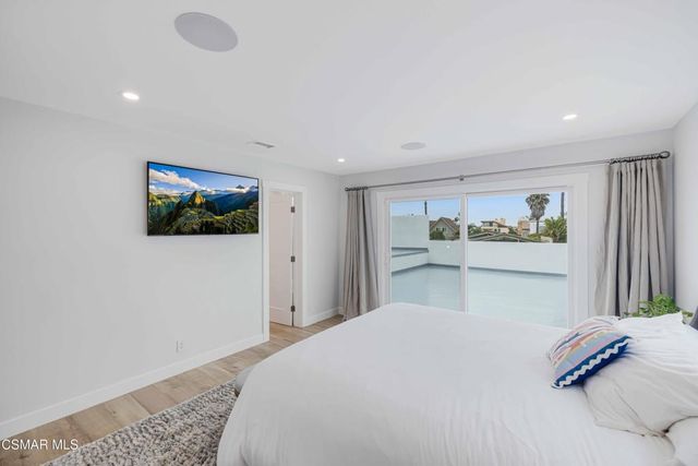 5113 Whitecap Street, Oxnard, CA 93035