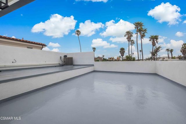 5113 Whitecap Street, Oxnard, CA 93035