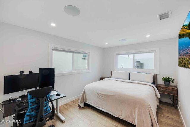 5113 Whitecap Street, Oxnard, CA 93035