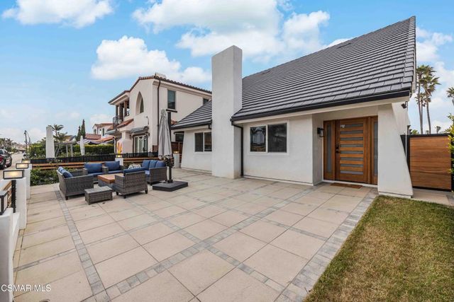 5113 Whitecap Street, Oxnard, CA 93035