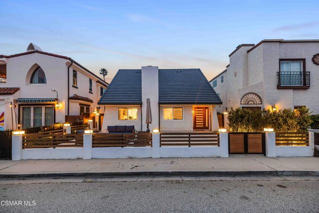 5113 Whitecap Street, Oxnard, CA 93035