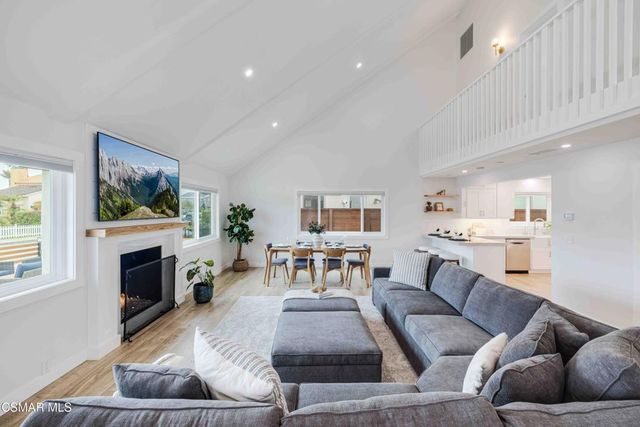 5113 Whitecap Street, Oxnard, CA 93035