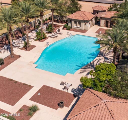 1821 E BERNIE Lane 103, Gilbert, AZ 85295