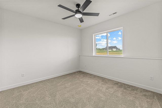 801 Crestview Drive, Solon, IA 52333