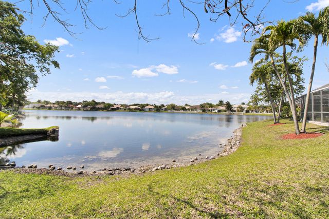 1948 NW 130th Avenue, Pembroke Pines, FL 33028