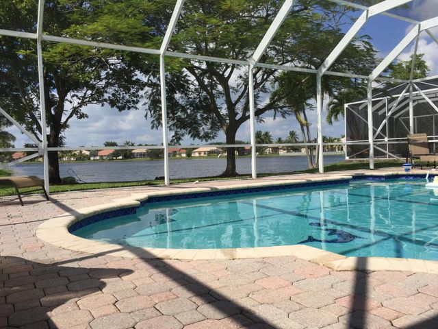 1948 NW 130th Avenue, Pembroke Pines, FL 33028