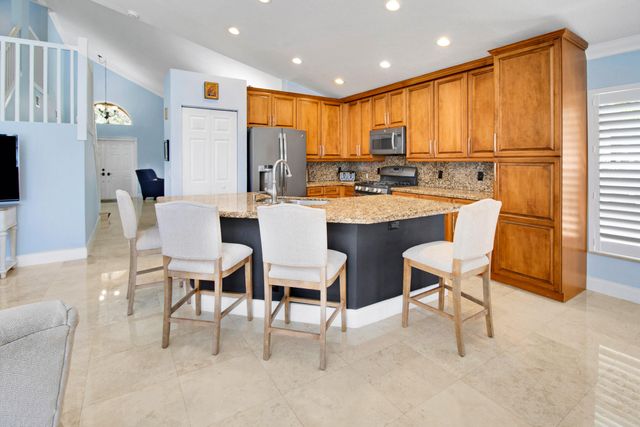 1948 NW 130th Avenue, Pembroke Pines, FL 33028